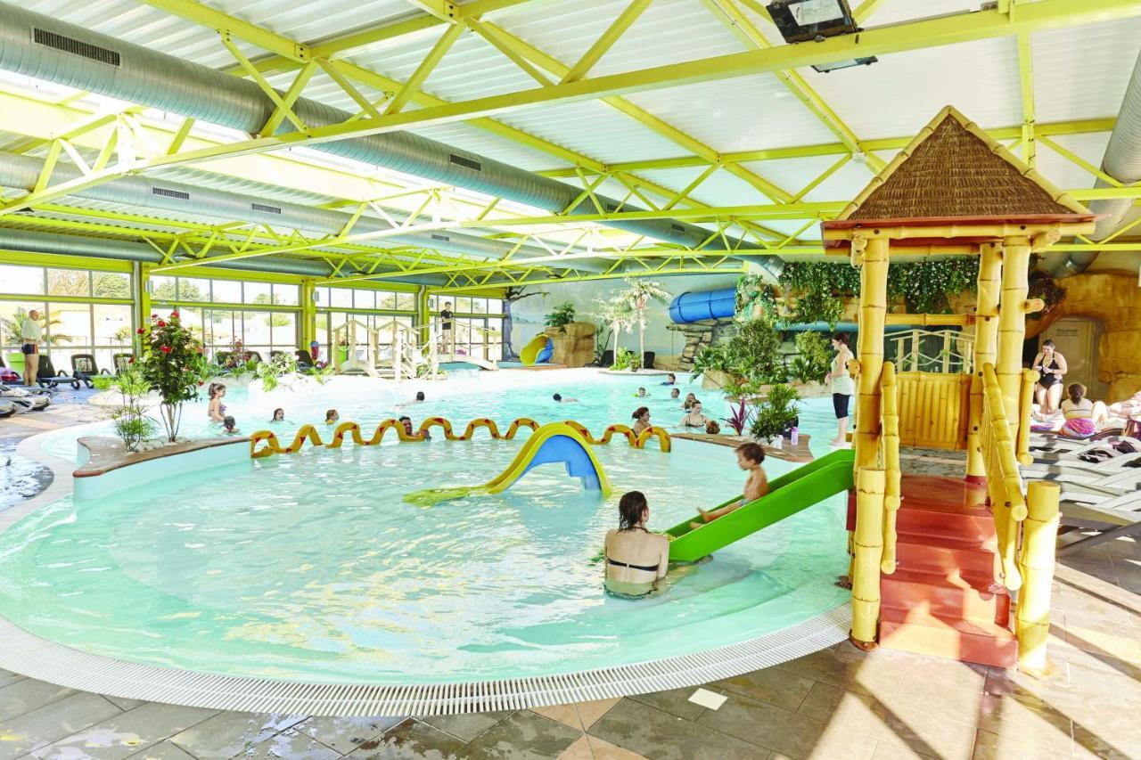 ホテルCamping Sunissim Le Bel Air 5 Stars By Locatour レ・サ​​ーブル・ドロンヌ エクステリア 写真
